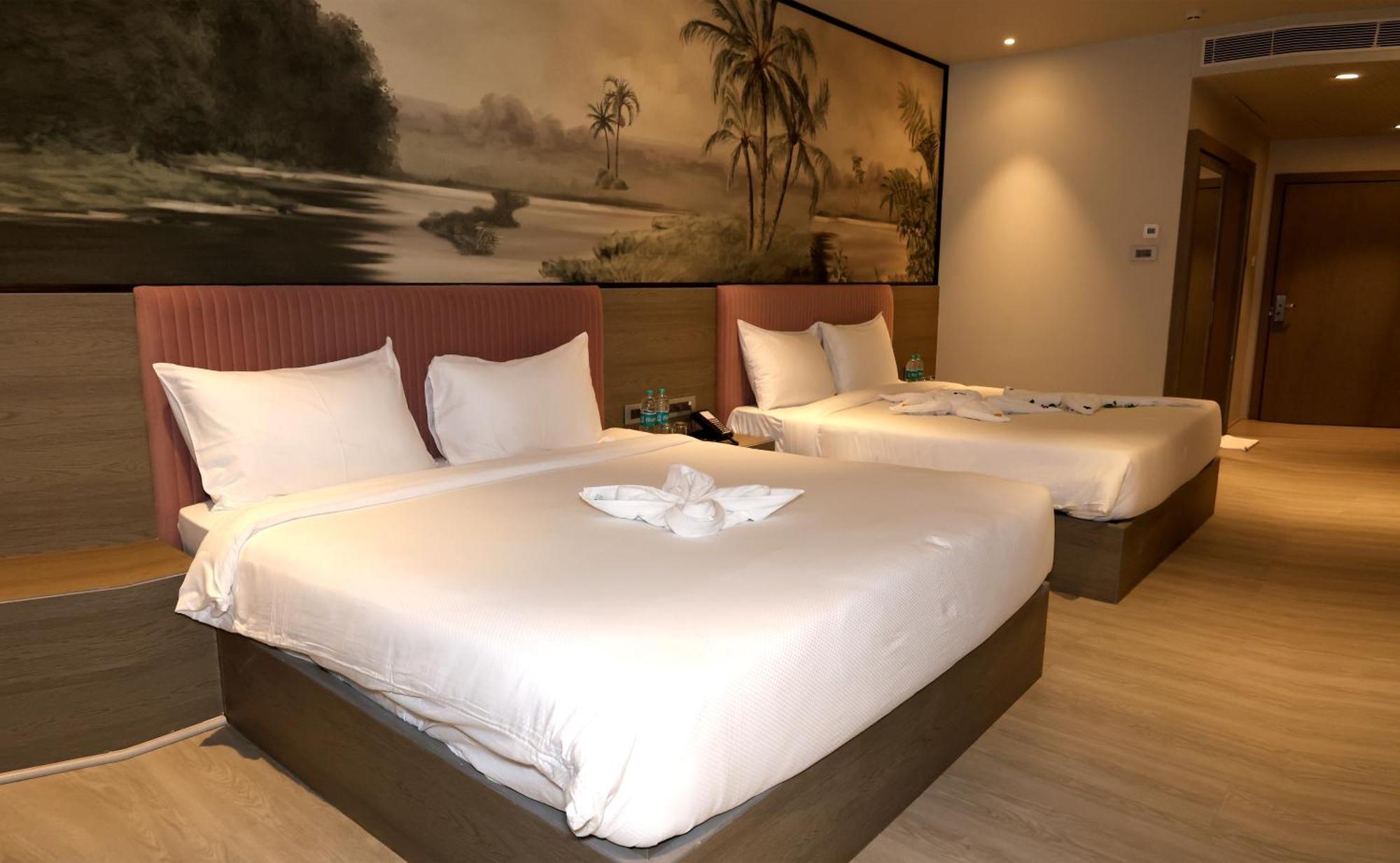 Afc Hotel Indore Exteriör bild