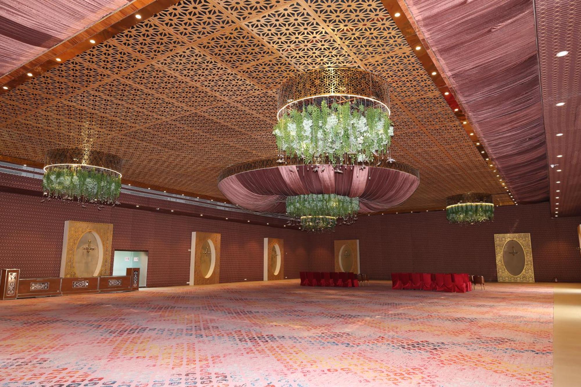 Afc Hotel Indore Exteriör bild